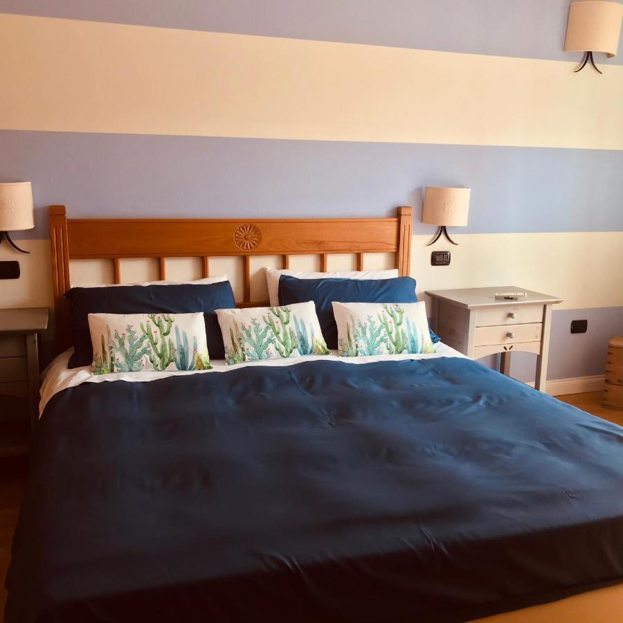 Charming Rooms Opuntia Carloforte  Exterior photo